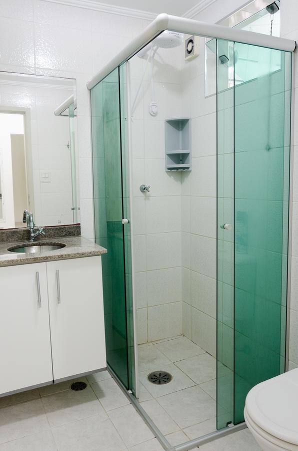 Apto Com Ar Condicionado A 200 M Da Praia - Atras Do Shopping Enseada Appartement Guarujá Buitenkant foto